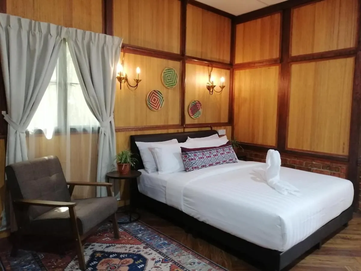 Api-api Eco Resort Pantai Kok