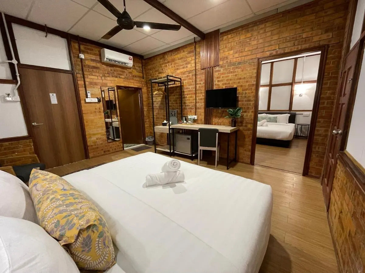 Api-Api Eco Chalet Pantai Kok